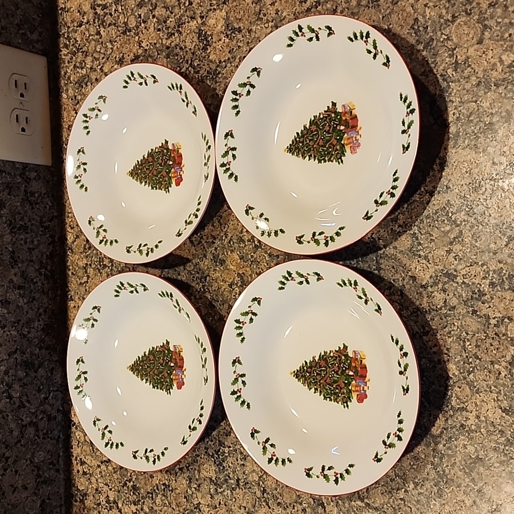 Holiday Time 8" Bowls, Set of 4